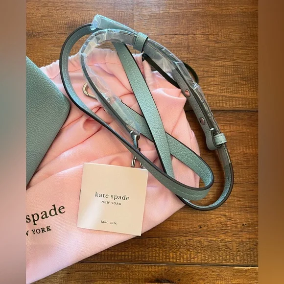 Kate Spade | Medium Margaux Satchel - Picture 6 of 7